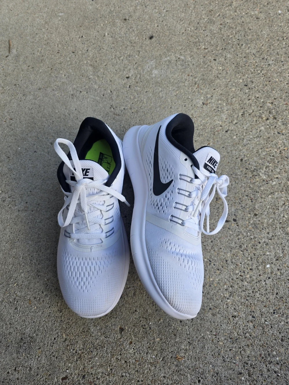 Nike Free Run Sneaker Women Size 7.5